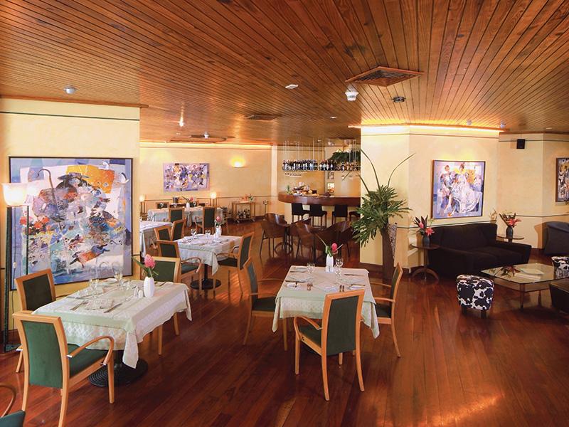 Hotel Altamira Suites Caracas Bagian luar foto